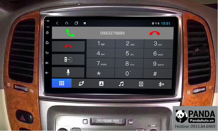 nghe-goi-dien-thoai-truc-tiep-tren-man-hinh-android-cho-xe-Toyota-Land-Cruiser