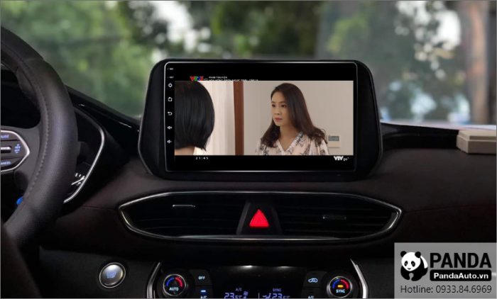 man-hinh-android-cho-xe-Hyundai-Santafe-2019-giup-xem-phim-truc-tuyen