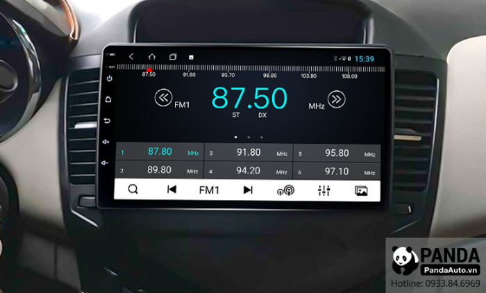 Nghe-radio-tren-man-hinh-Android-cho-xe-Chevrolet-Cruze