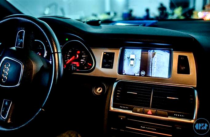 Hệ thống tự động đỗ xe của Audi  YouTube
