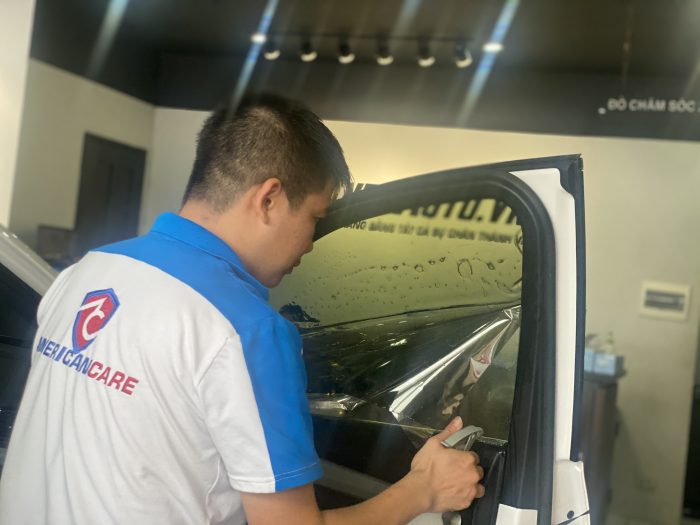 Dịch vụ dán phim cách nhiệt tại Panda Auto dich-vụ-dan-phim-cach-nhiet-solar-fx-panda-auto