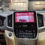 man-hinh-o-to-gotech-cho-xe-toyota-land-cruiser-2020