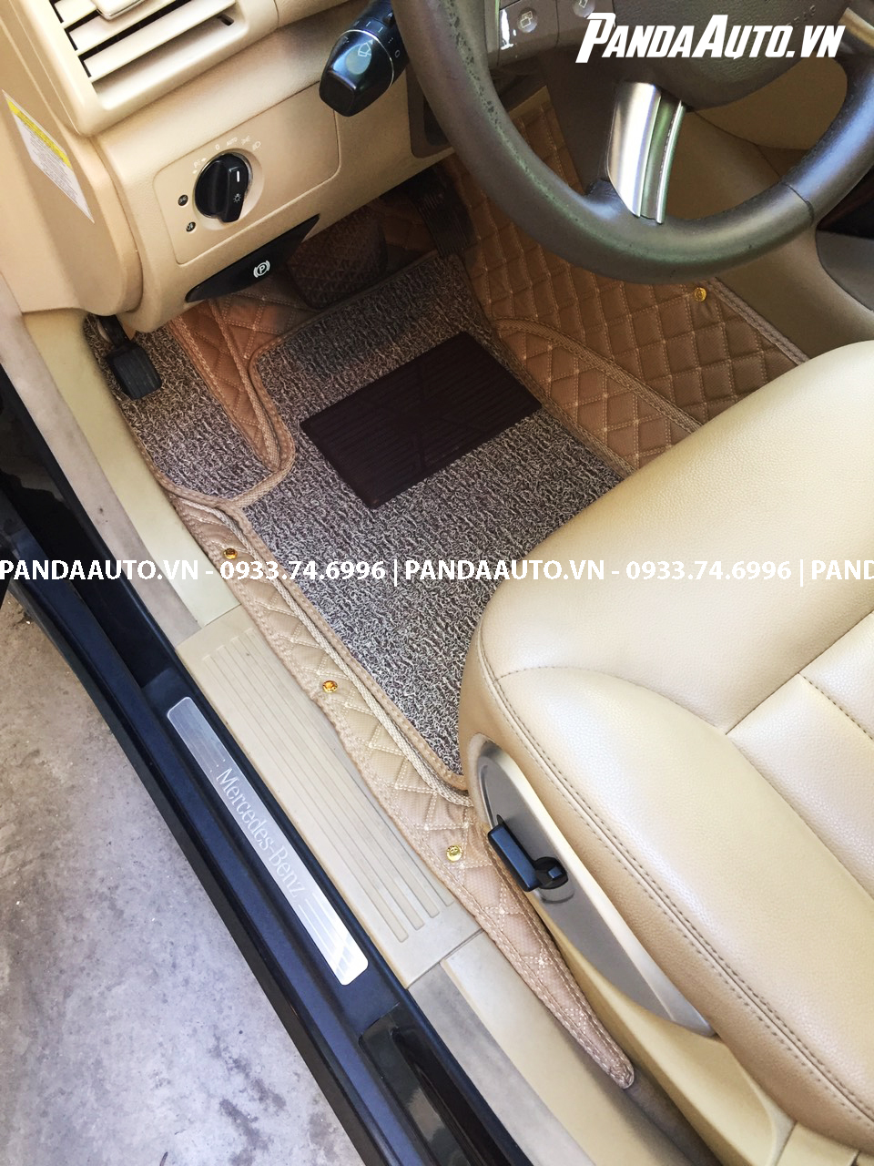 Thảm lót sàn ô tô 5D, 6D xe Mercedes Benz R350