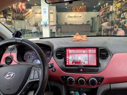 Màn hình xe Hyunda Grand i10