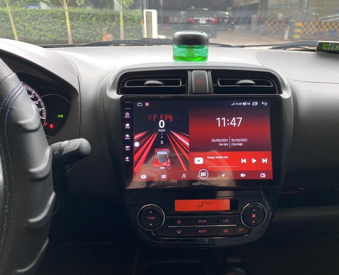 Màn hình DVD Android cho xe Mitsubishi Attrage
