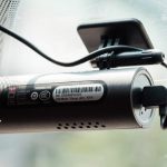 Camera trước gắn trên kính lái xe