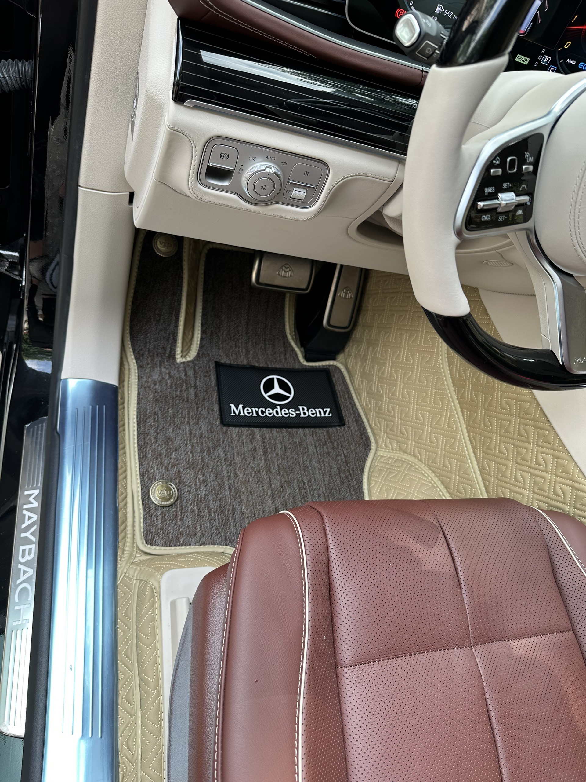 Thảm lót sàn cho xe Mercedes Benz GLB