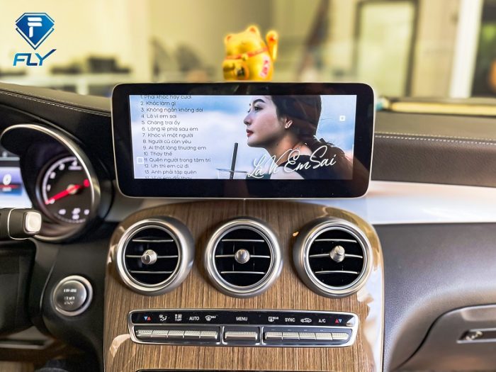 Màn hình android cho xe Mercedes - Trung tâm lắp đặt Panda Auto 483 Nguyễn Khang HN