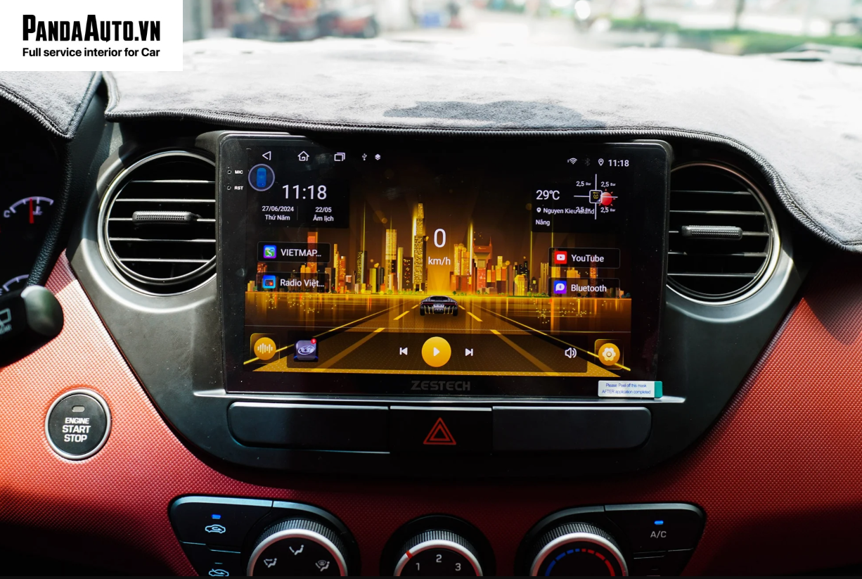 man-hinh-zestech-lap-dat-tai-