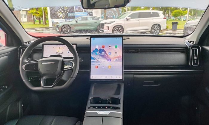 android-box-cho-xe-Jaecoo-J7-2025-gia-sieu-uu-dai-tai-pandaautovn