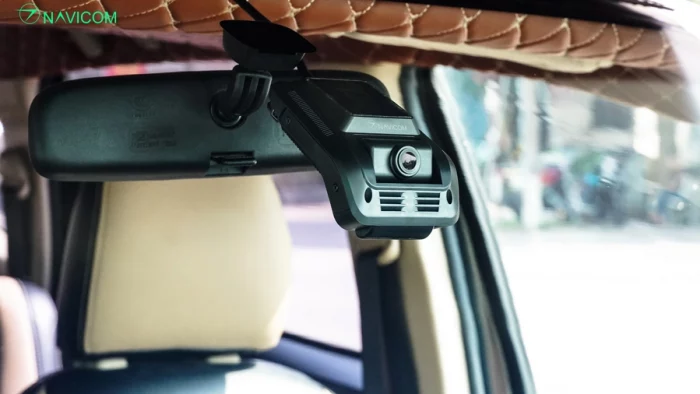 camera-hanh-trinh-navicom-giam-sat-tu-xa-pandaauto