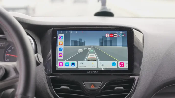 trải nghiệm thực tế tính năng cảnh báo giao thông trên màn hình Zestech EX ADAS