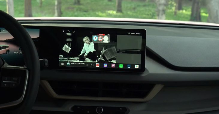 Màn hình Gotech GT VF3 tại Panda Auto