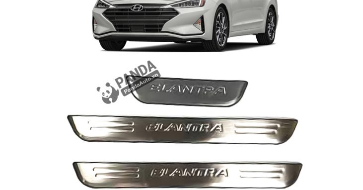 Nep-buoc-chan-ngoai-inox-cho-xe-oto-HYUNDAI-ELANTRA-tai-panda-auto