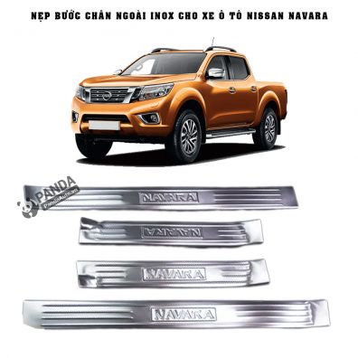 Nep-buoc-chan-ngoai-inox-cho-xe-oto-NISSAN-NAVARA-tai-panda-auto