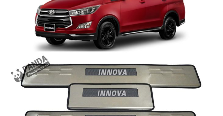 Nep-buoc-chan-ngoai-inox-cho-xe-oto-TOYOTA-INNOVA-tai-panda-auto