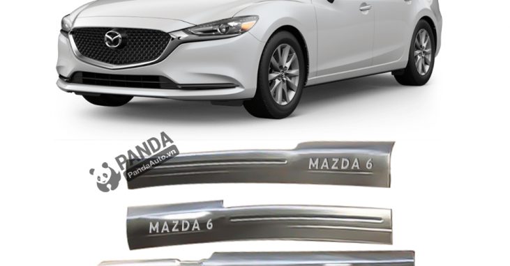 Nep-buoc-chan-trong-inox-cho-xe-oto-MAZDA-6-tai-panda-auto