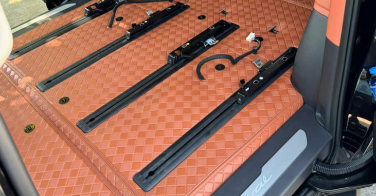 Thảm lót sàn 360 da PU cho xe 5 chỗ Giá gốc tại xưởng PandaAuto.vn(1)