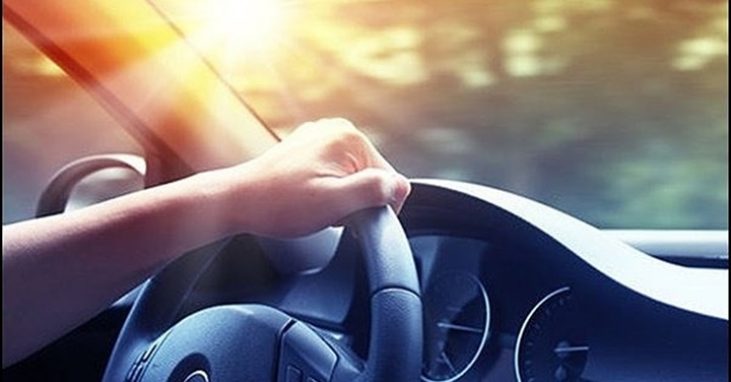 cash bảo vệ da khi ngồi trong ô tô