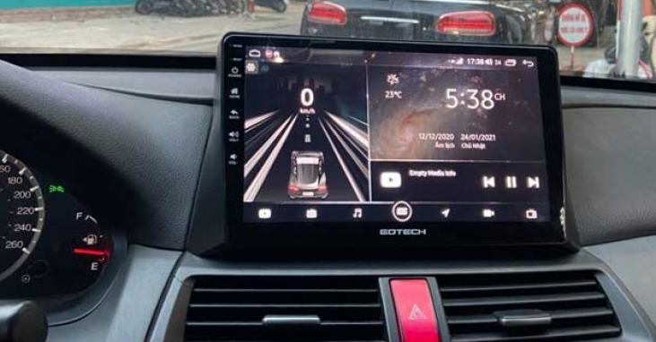 Màn hình Honda Accord