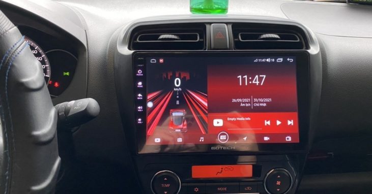 Màn hình mitsubishi attrage