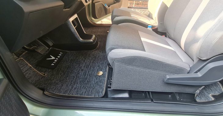 Thảm lót sàn ô tô TPE cho xe Vinfast VF3 tràn viền chuẩn theo form xe