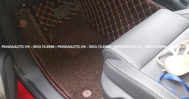 tham-lot-san-o-to-xe-mg-zs-ghe-lai