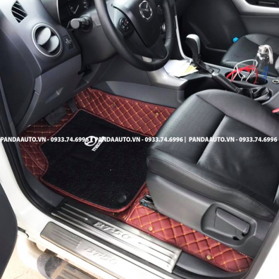 tham-lot-san-xe-o-to-mazda-bt50-ghe-lai-panda-auto